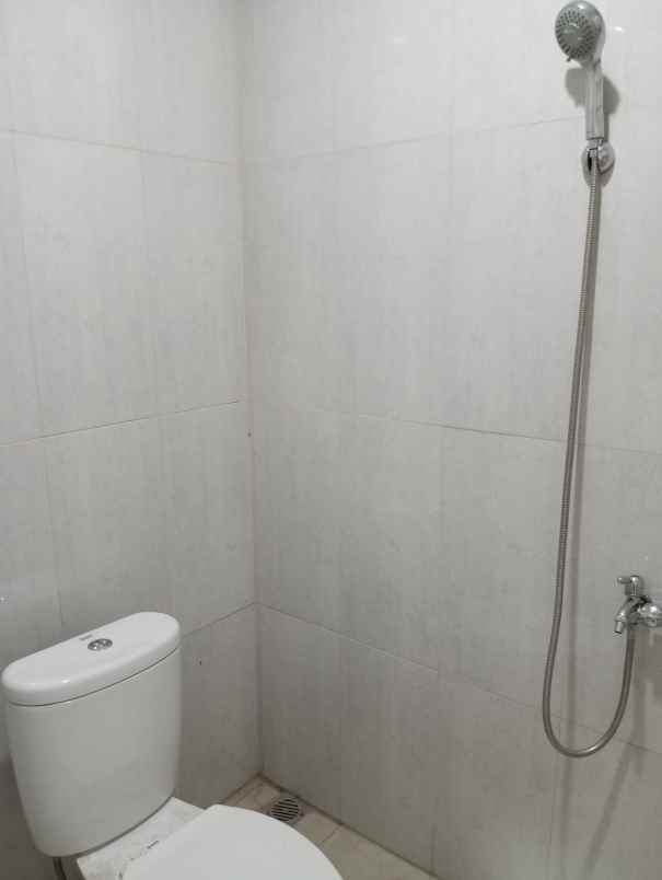 dijual rumah jalan parpostel jati asih