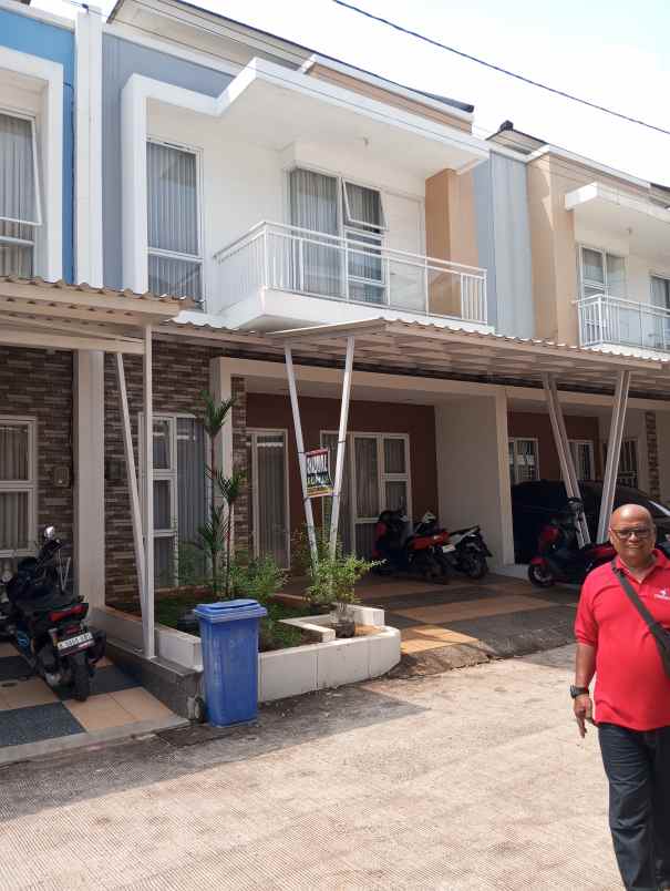 dijual rumah jalan parpostel jati asih