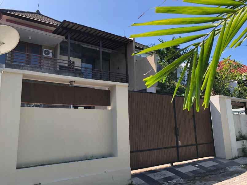 dijual rumah jalan tukad pakerisan