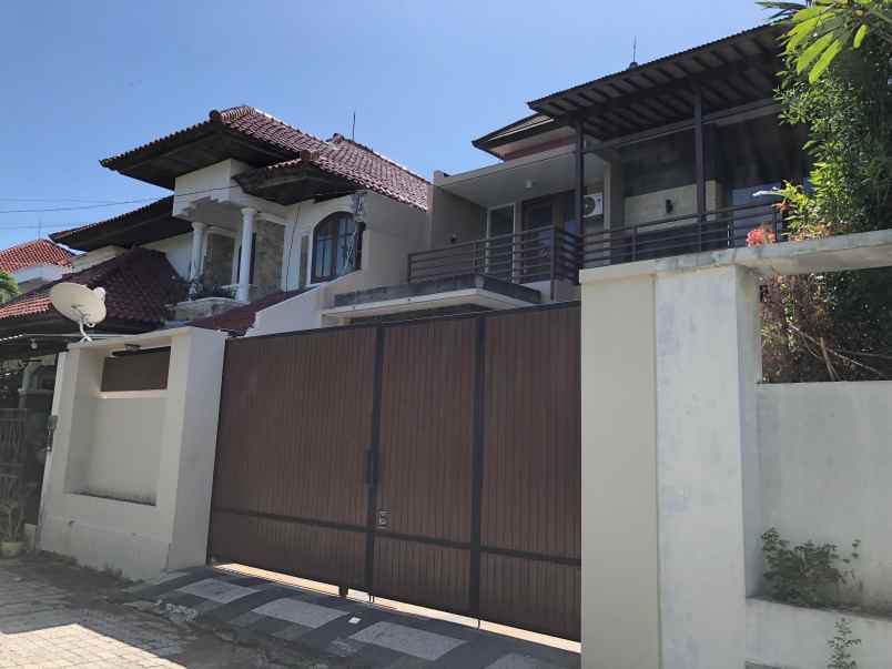 dijual rumah jalan tukad pakerisan