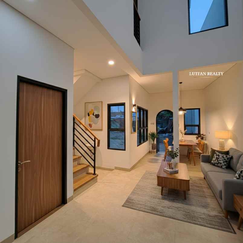 dijual rumah jati padang pasar minggu