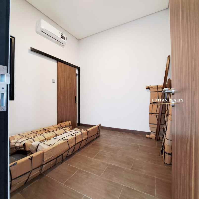 dijual rumah jati padang pasar minggu