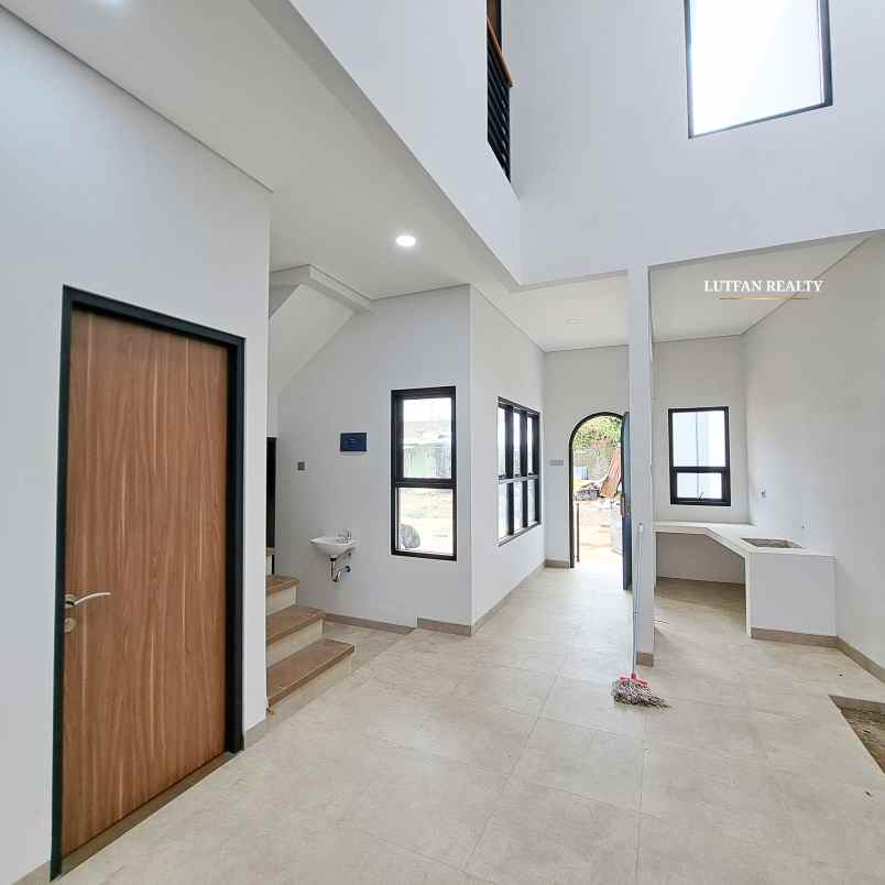 dijual rumah jati padang pasar minggu