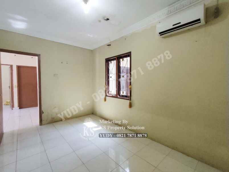 dijual rumah jl a rahmat