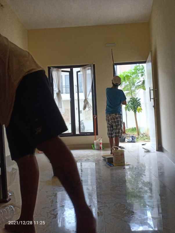 dijual rumah jl bintaro utama 9 pd