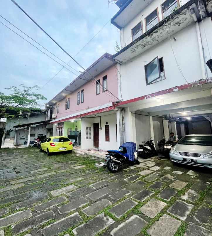 dijual rumah jl cidurian baru no 17