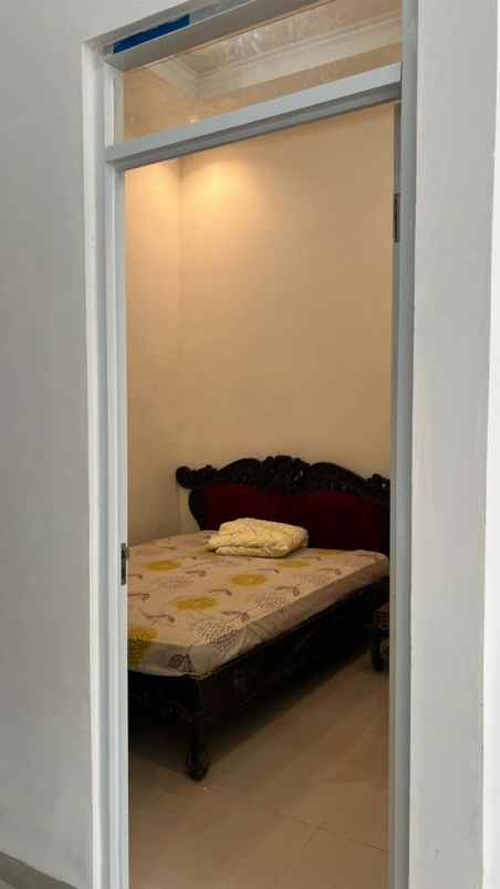 dijual rumah jl cisaranten arcamanik