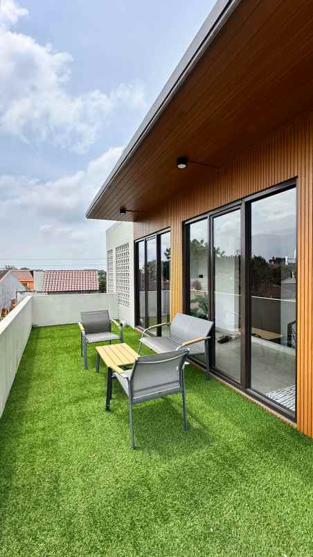 dijual rumah jl h kuling petukangan