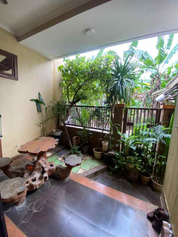 dijual rumah jl h sarmah