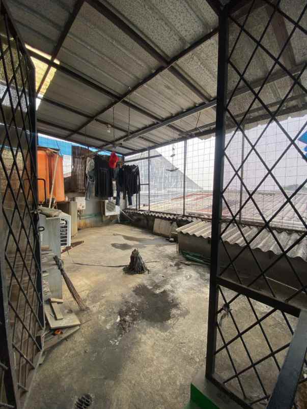 dijual rumah jl h sarmah