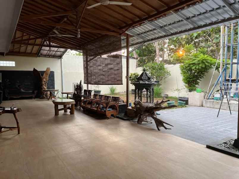 dijual rumah jl palagan tentara pelajar