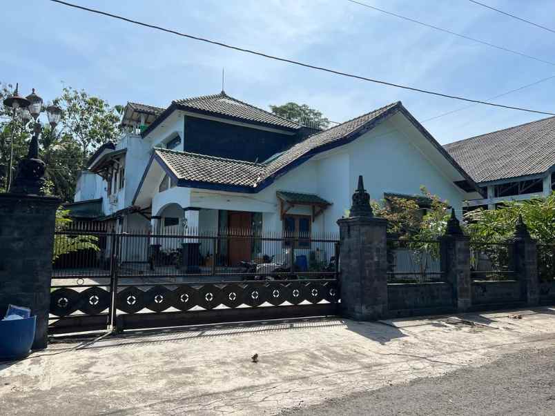dijual rumah jl palagan tentara pelajar