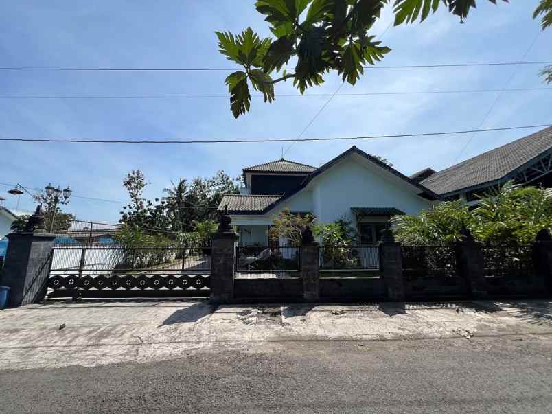 dijual rumah jl palagan tentara pelajar