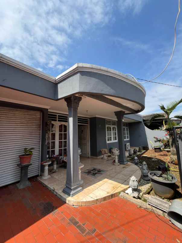 dijual rumah jl pamulang permai raya