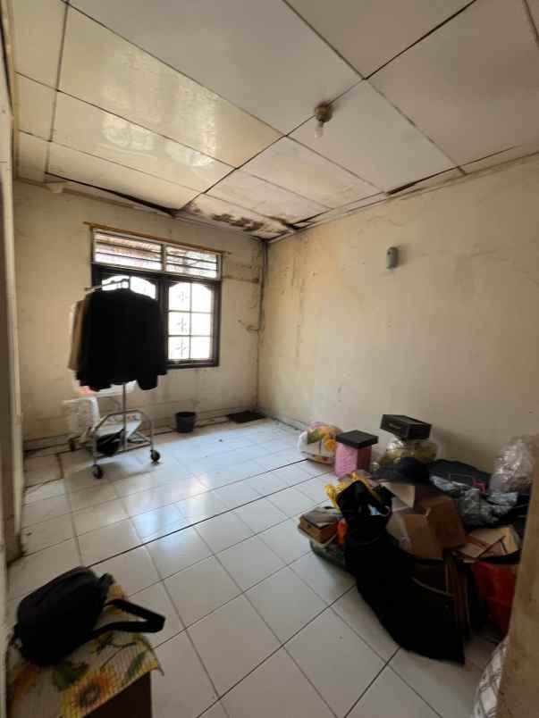dijual rumah jl pamulang permai raya