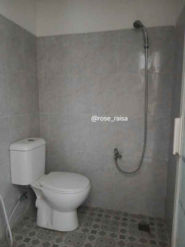 dijual rumah jl pertamina