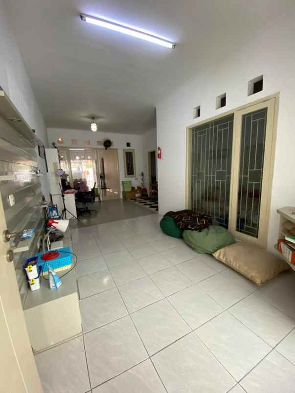 dijual rumah jl pirus jamrud arcamanik