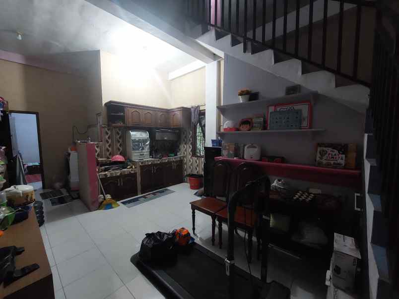 dijual rumah jl raya haji muslich mranggen