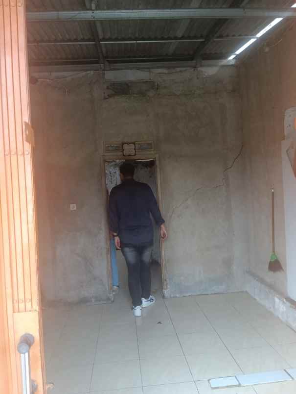 dijual rumah jl re soemantadirejo no 22