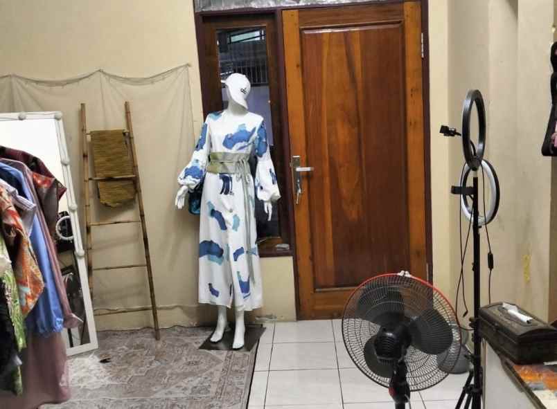 dijual rumah jl tembalang selatan