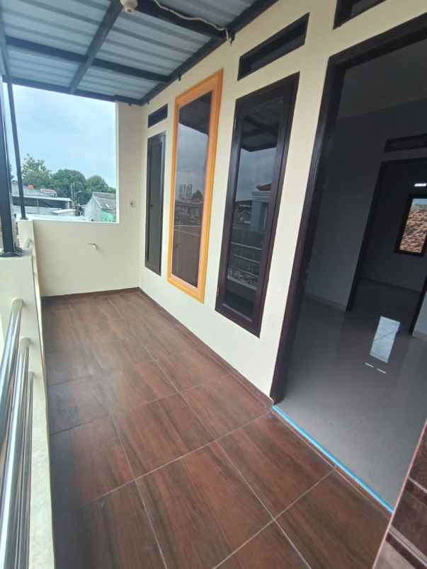 dijual rumah jln k h hasyim ashari