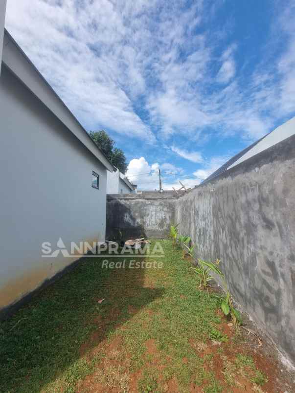 dijual rumah jln raya bojongsari sawangan