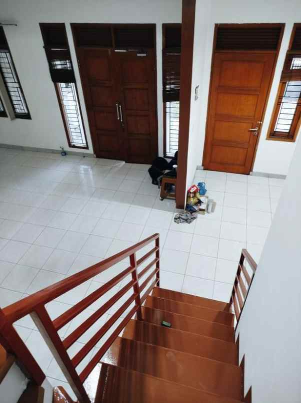 dijual rumah kawaluyaan indah bandung