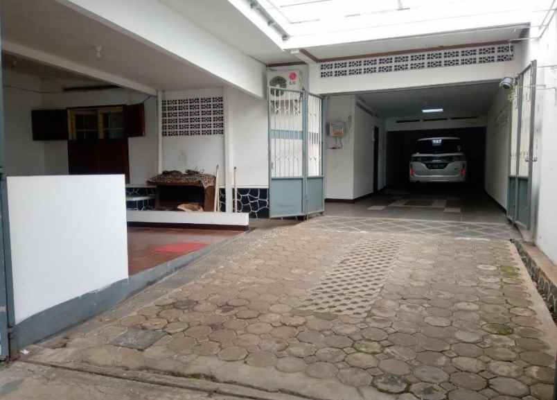 dijual rumah kawasan premium sayap sukajadi bandung