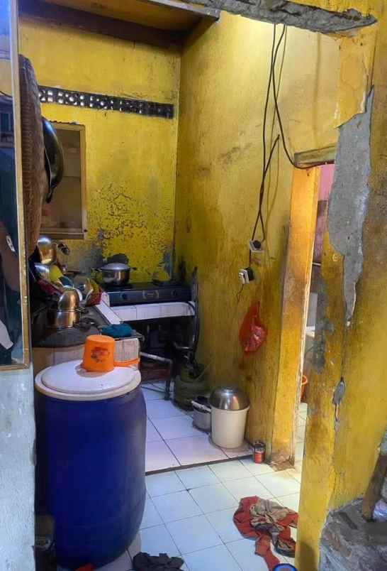 dijual rumah kebon mede kamal kalideres