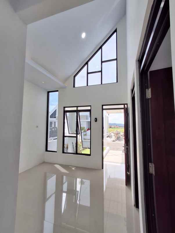 dijual rumah kebondalem lor prambanan