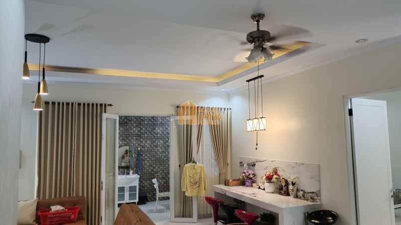 dijual rumah kel sumur batu kec babakan