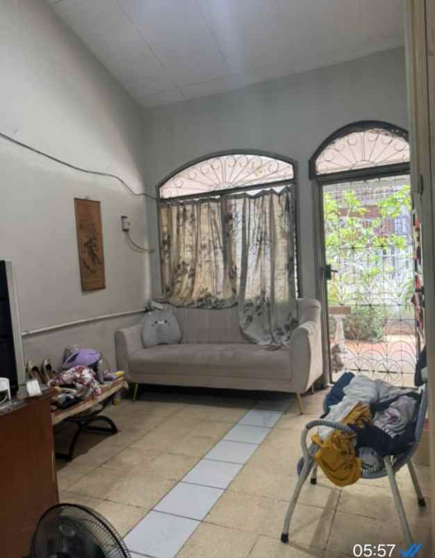 dijual rumah kelapa cengkir