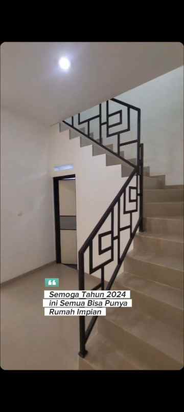 dijual rumah kelapa dua wetan ciracas