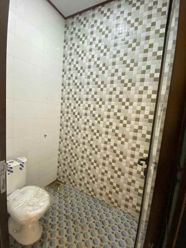 dijual rumah keradenan sukahati bogor