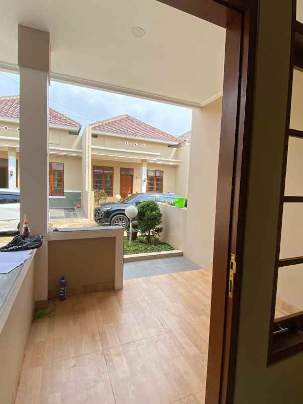 dijual rumah keradenan sukahati bogor