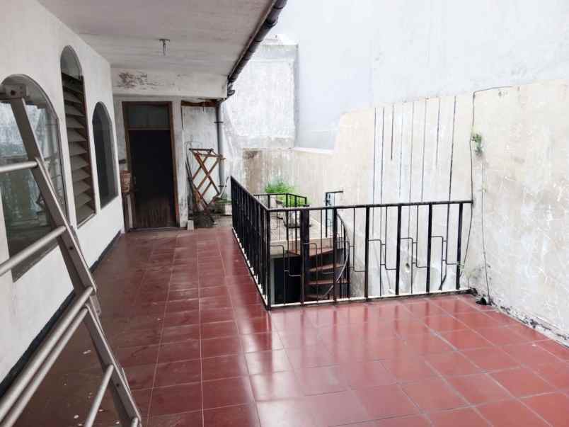 dijual rumah klampis ngasem sukolilo