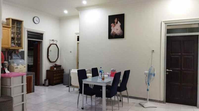 dijual rumah klampis wisma mukti