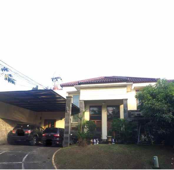 dijual rumah komplek bali view cirendeu