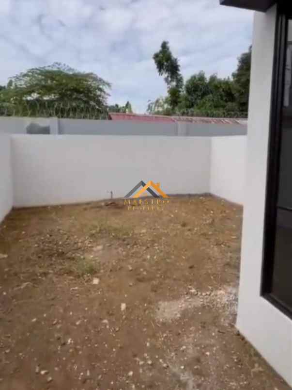 dijual rumah komplek citraland tanjung