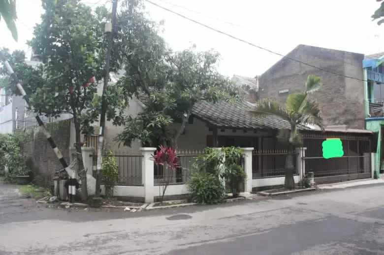 dijual rumah komplek margahayu raya kec