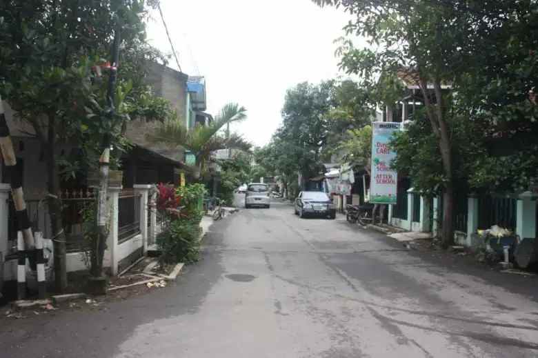 dijual rumah komplek margahayu raya kec