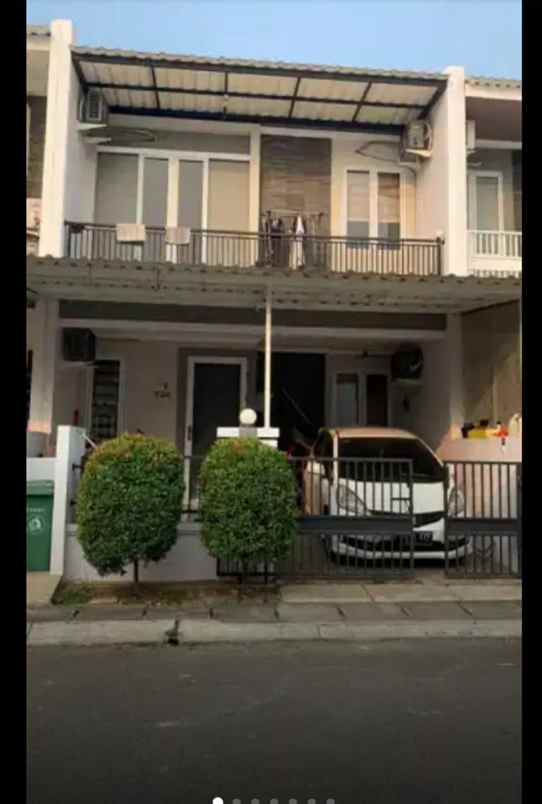 dijual rumah komplek sakura regency