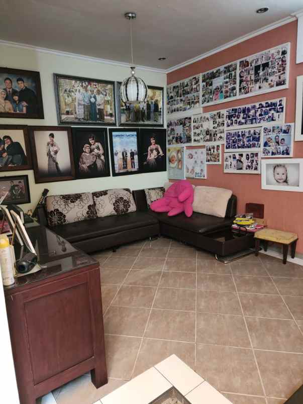 dijual rumah komplek tanjungsari asri