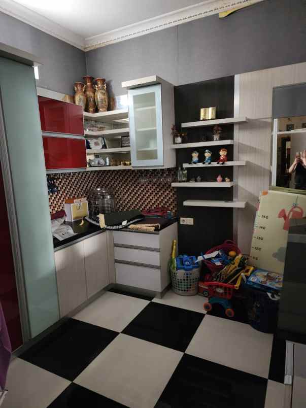 dijual rumah komplek tanjungsari asri