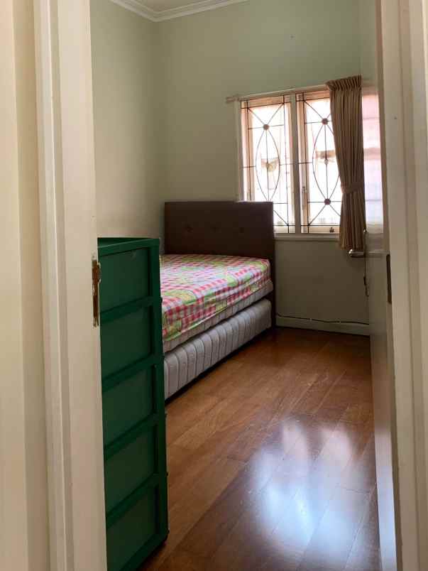 dijual rumah kota baru parahyangan kbp