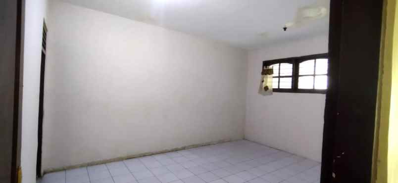 dijual rumah kramat kwitang dan senen