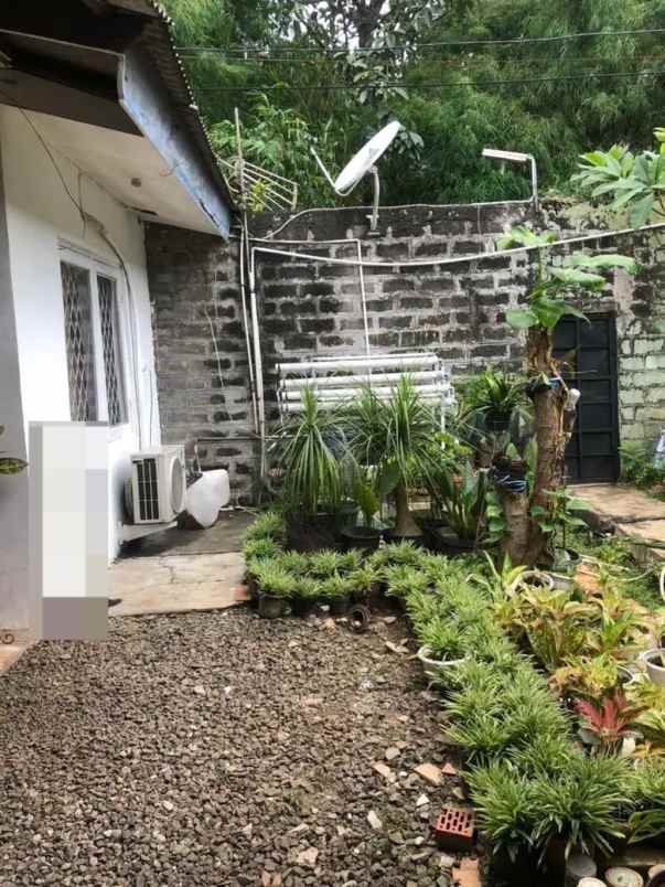 dijual rumah lama hitung tanah bu di tanah kusir