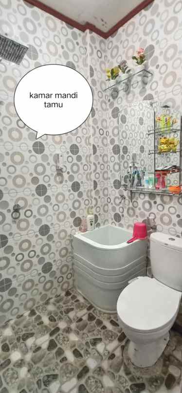 dijual rumah lantai 2 lokasi kertadalem sidakarya