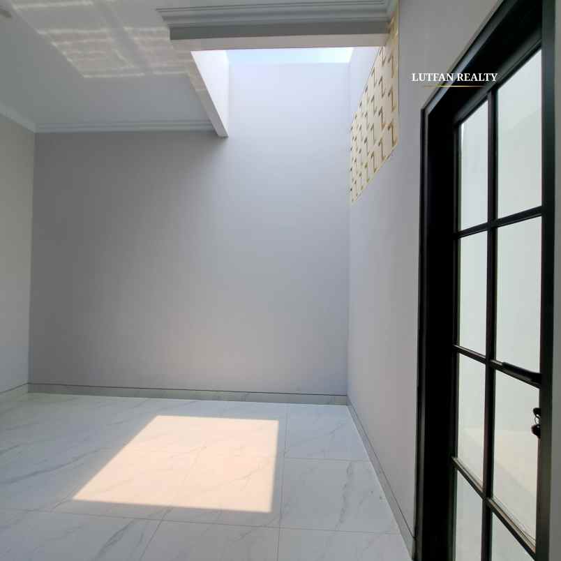 dijual rumah lenteng agung