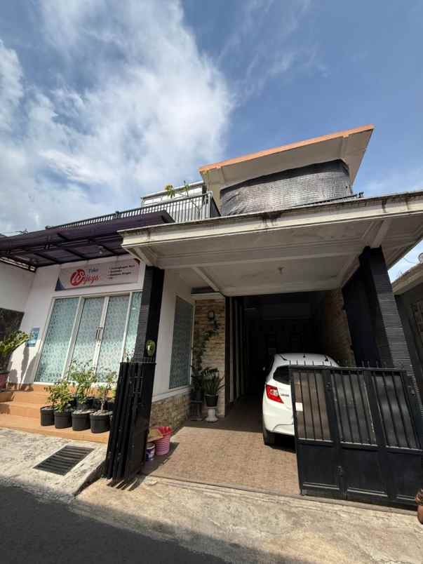 dijual rumah lokasi daerah temas kota batu